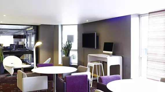 Novotel Birmingham Airport | West Midlands (ilçe) - Birmingham (ve civarı) - Birmingham