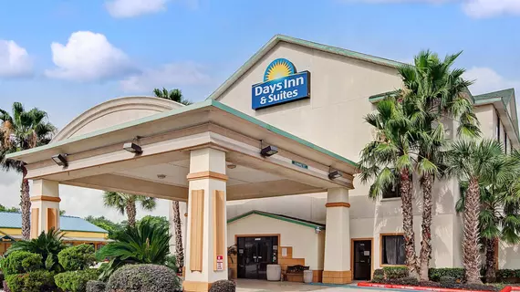 Days Inn and Suites Houston North | Teksas - Houston (ve civarı) - Houston - Greater Greenspoint