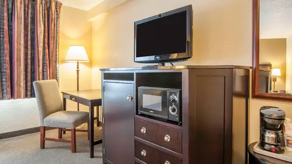 Comfort Inn & Suites Lincoln City | Oregon - Oregon Coast - Lincoln City