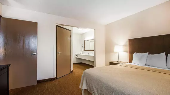 Quality Inn Murfreesboro | Tennessee - Nashville-Davidson - Nashville (ve civarı) - Murfreesboro