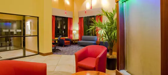 HOLIDAY INN EXPRESS AND SUITES NEAREST UNIVERSAL ORLANDO | Florida - Orlando (ve civarı) - Orlando - Universal Orlando® Tatil ve Eğlence Merkezi