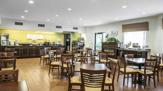 SLEEP INN & SUITES | Indiana - Columbus (ve civarı) - Columbus