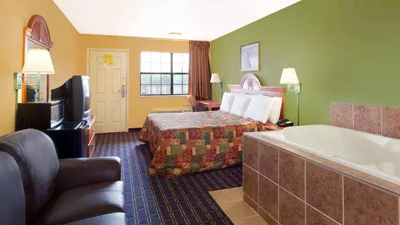 Days Inn West Trinity Lane | Tennessee - Nashville-Davidson - Nashville (ve civarı) - Nashville