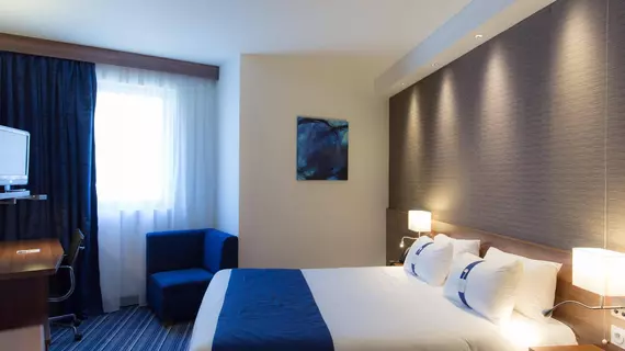 Holiday Inn Express Toulon - Sainte-Musse | Provence - Alpes - Cote d'Azur - Var - Toulon - Hyeres (ve civarı) - Toulon