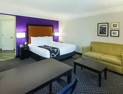 La Quinta Inn & Suites Orlando Airport North | Florida - Orlando (ve civarı) - Orlando