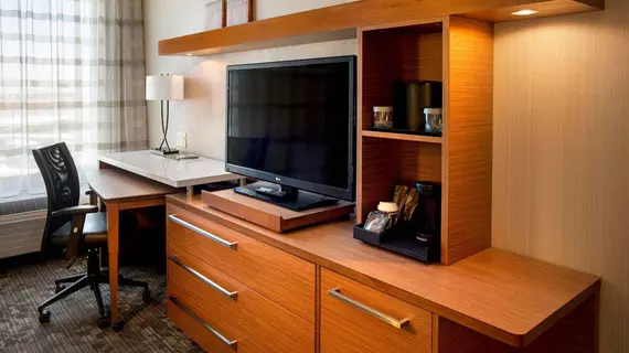 Courtyard by Marriott Philadelphia South at The Navy Yard | Pensilvanya - Bucks County - Philadelphia (ve civarı) - Philadelphia - South Philadelphia