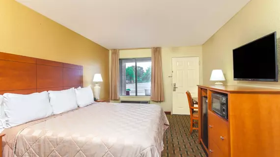 Days Inn - Lebanon | Tennessee - Nashville-Davidson - Nashville (ve civarı) - Lebanon