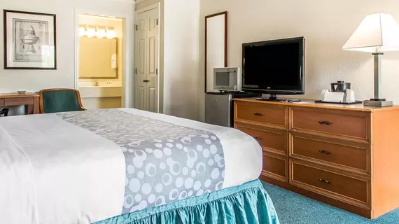 Quality Inn Tulsa | Oklahoma - Tulsa (ve civarı) - Tulsa - South Tulsa