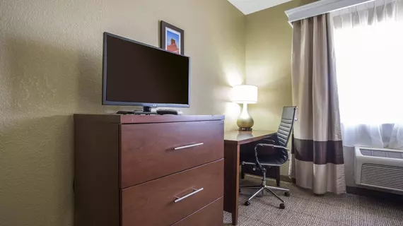 Comfort Inn & Suites Deming | New Mexico - Deming