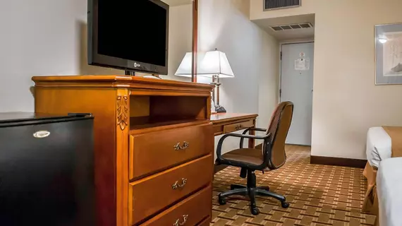 Quality Inn Santa Fe | New Mexico - Santa Fe (ve civarı) - Santa Fe - Agua Fria - Southside