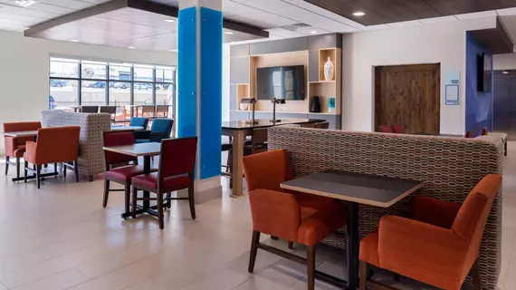 Holiday Inn Express and Suites Fort Worth West | Teksas - Fort Worth (ve civarı) - Fort Worth