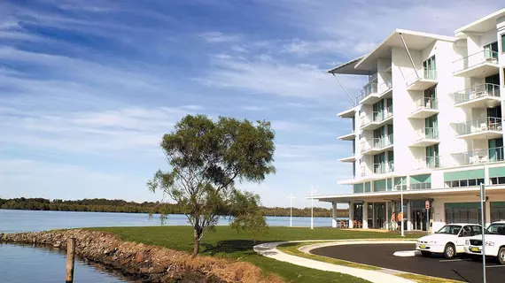 Ramada Hotel And Suites Ballina | New South Wales - Byron Bay (ve civarı) - Ballina