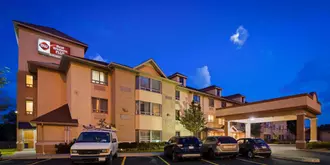 Best Western Plus Burlington Inn & Suites