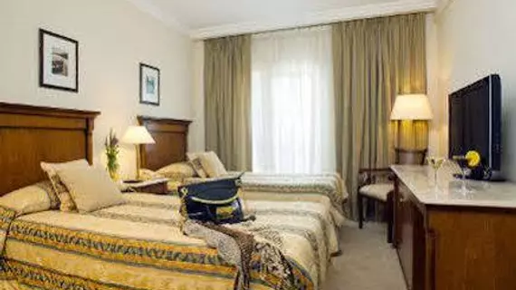 Howard Johnson Hotel 9 de Julio Avenue | Buenos Aires (ili) - Buenos Aires (ve civarı) - Buenos Aires - San Telmo