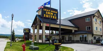 Gray Wolf Inn & Suites