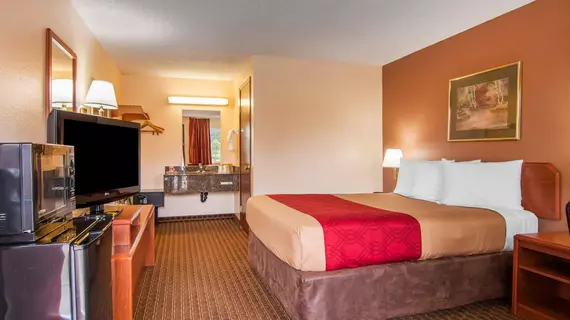 Econo Lodge Inn & Suites | Oregon - Portland (ve civarı) - Hillsboro