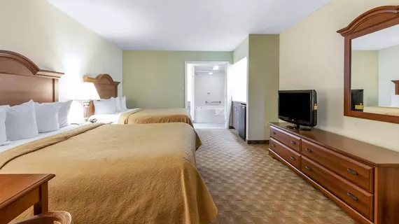 Quality Inn & Suites at Dollywood Lane | Tennessee - Gatlinburg - Pigeon Forge (ve civarı) - Pigeon Forge