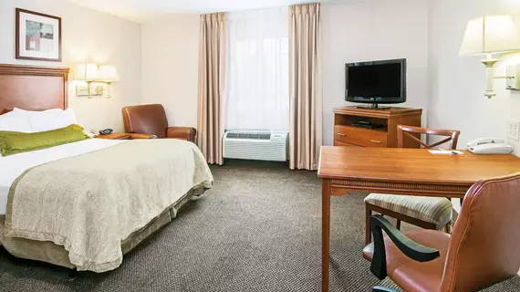 Candlewood Suites Houston NW - Willowbrook | Teksas - Houston (ve civarı) - Houston - FM 1960 Otoyolu