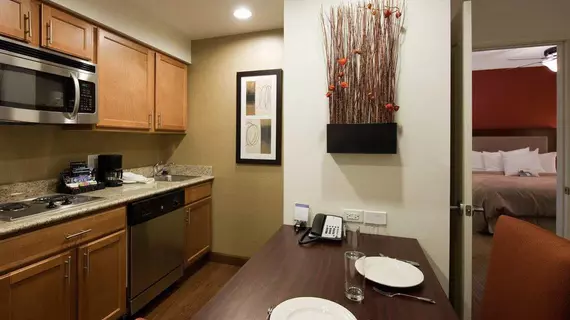 Homewood Suites by Hilton St. Louis - Galleria | Missouri - St. Louis (ve civarı) - Richmond Heights