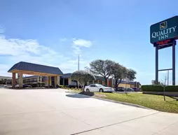 Quality Inn Mckinney | Teksas - Dallas (ve civarı) - McKinney