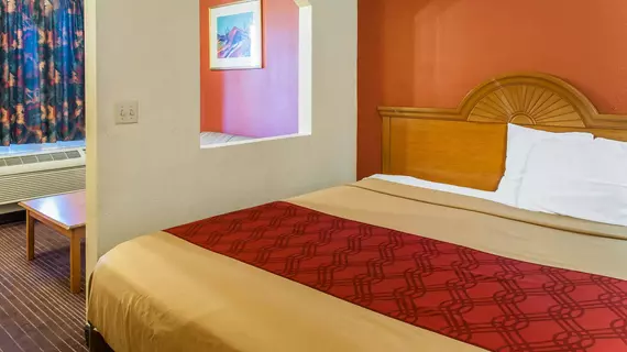 Econo Lodge West - Coors Blvd | New Mexico - Albuquerque (ve civarı) - Albuquerque - Westside