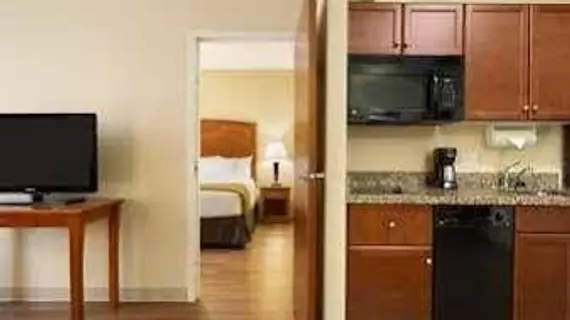 Days Inn and Suites Sherwood Park Edmonton | Alberta - Edmonton (ve civarı) - Sherwood Park