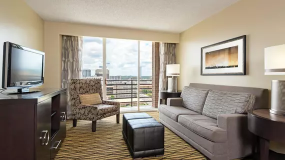 DoubleTree Suites by Hilton Austin | Teksas - Austin (ve civarı) - Austin - Downtown Austin