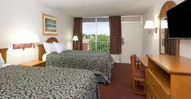 Days Inn Fort Myers South/Airport | Florida - Fort Myers (ve civarı) - Fort Myers