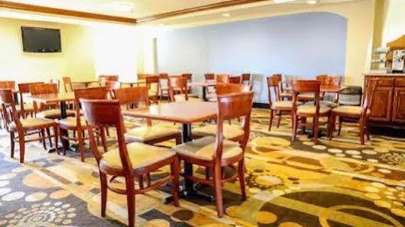 Holiday Inn Express Hotel and Suites Weatherford | Oklahoma - Weatherford