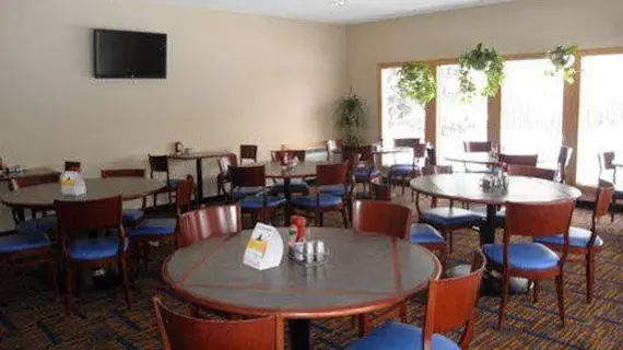 Quality Inn and Suites | Indiana - Valparaiso