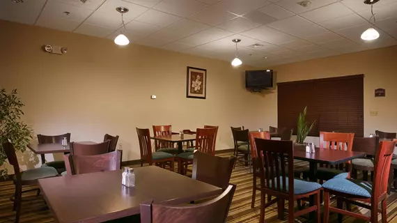 Best Western PLUS Springfield Airport | Missouri - Springfield (ve civarı) - Springfield