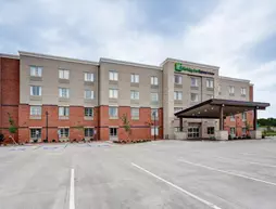 Holiday Inn Express & Suites Great Bend | Kansas - Great Bend (ve civarı) - Great Bend