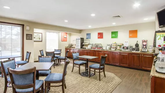 Comfort Inn Poplar Bluff | Missouri - Poplar Bluff