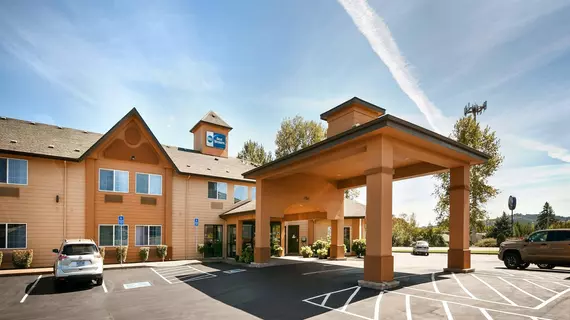 Best Western Dallas Inn & Suites | Oregon - Salem (ve civarı) - Dallas