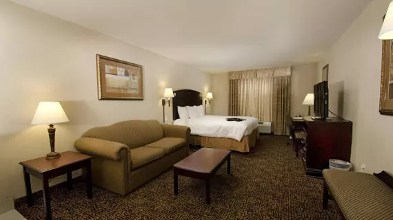 HAMPTON INN & SUITES GALLUP | New Mexico - Gallup