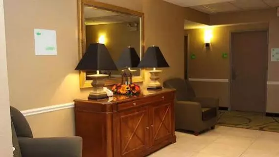 Holiday Inn Budd Lake - Rockaway Area | New Jersey - Washington Township - Parsippany (ve civarı) - Budd Lake - Mount Olive