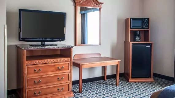 Comfort Inn & Suites Weatherford | Oklahoma - Weatherford