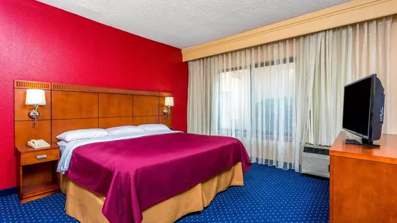 Baymont Inn and Suites Roswell Atlanta North | Georgia - Atlanta (ve civarı) - Roswell