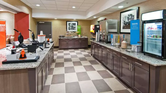 Hampton Inn & Suites Pauls Valley | Oklahoma - Pauls Valley