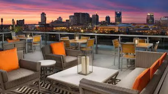 Fairfield Inn and Suites by Marriott Nashville Downtown/The Gulch | Tennessee - Nashville-Davidson - Nashville (ve civarı) - Nashville - The Gulch