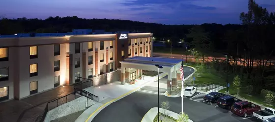 Hampton Inn & Suites Mt. Vernon / Belvoir - Alexandria South Area | Virginia - İskenderiye - Mount Vernon