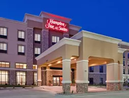 HAMPTON INN AND SUITES DICKINSON ND