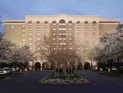 Embassy Suites Greenville Golf Resort & Conference Center | Güney Karolayna - Greenville - Spartanburg (ve civarı) - Greenville