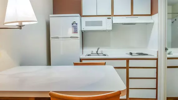 Suburban Extended Stay Albuquerque | New Mexico - Albuquerque (ve civarı) - Albuquerque - Albuquerque Merkezi