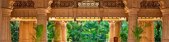 The Leela Palace Bangalore | Karnataka - Bengaluru (ve civarı) - Bengaluru