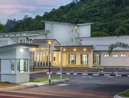 Suria Hot Spring Resort Bentong | Pahang - Kuantan (ve civarı) - Bentong - Kampung Temiang