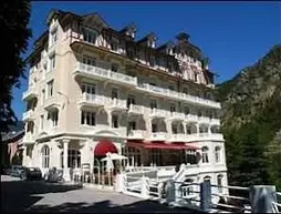 Golf Brides Les Bains | Auvergne-Rhone-Alpes - Savoie (bölge) - Brides-les-Bains