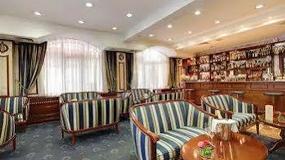 Hotel Downtown | Sofya (ve civarı) - Sofya - Sofya Kent Merkezi