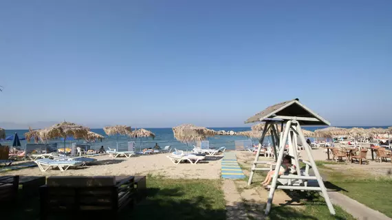 Theodorou Beach | Ege Adaları - İstanköy