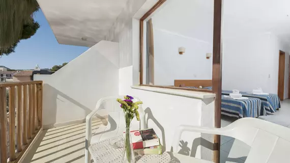 Hostal Casa Bauza | Balearic Adaları - Mayorka Adası - Capdepera - Cala Ratjada